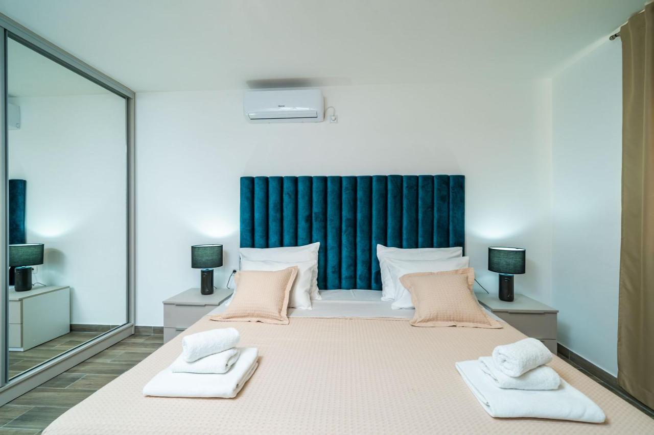 Villa Petmat - With Private Pool And 6 Bedrooms 杜布罗夫尼克 外观 照片