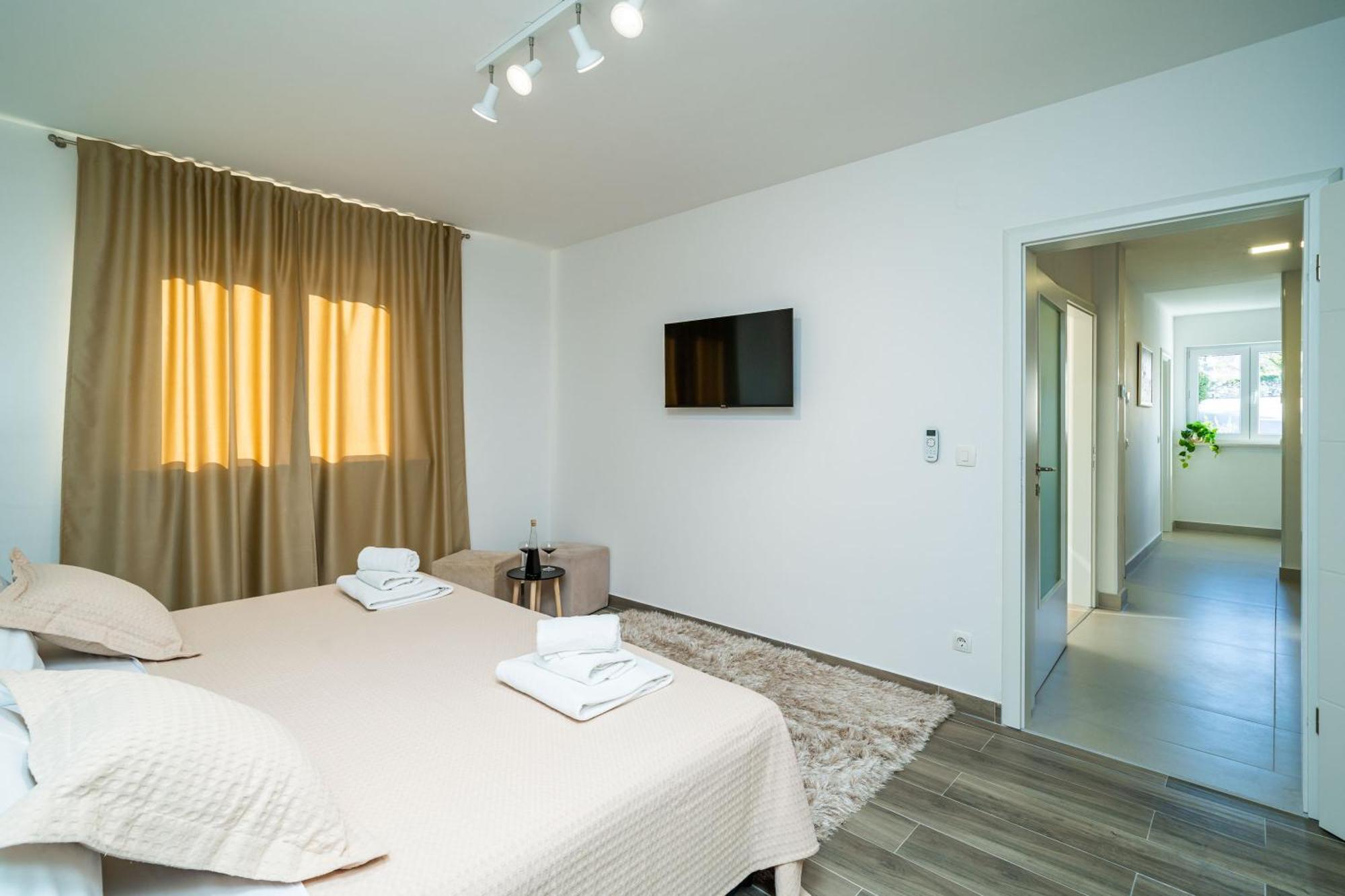 Villa Petmat - With Private Pool And 6 Bedrooms 杜布罗夫尼克 外观 照片